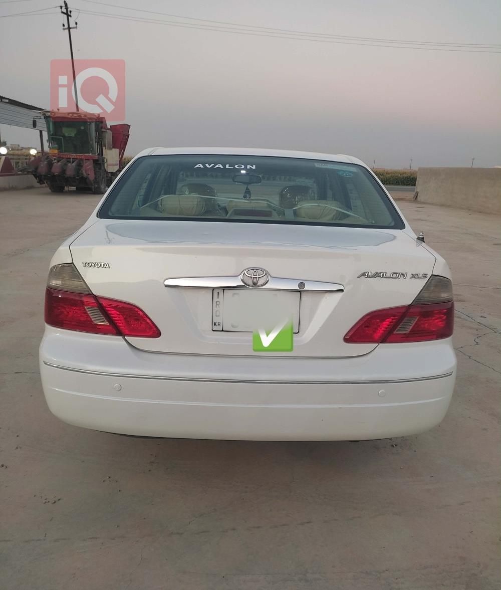 تويوتا أفالون